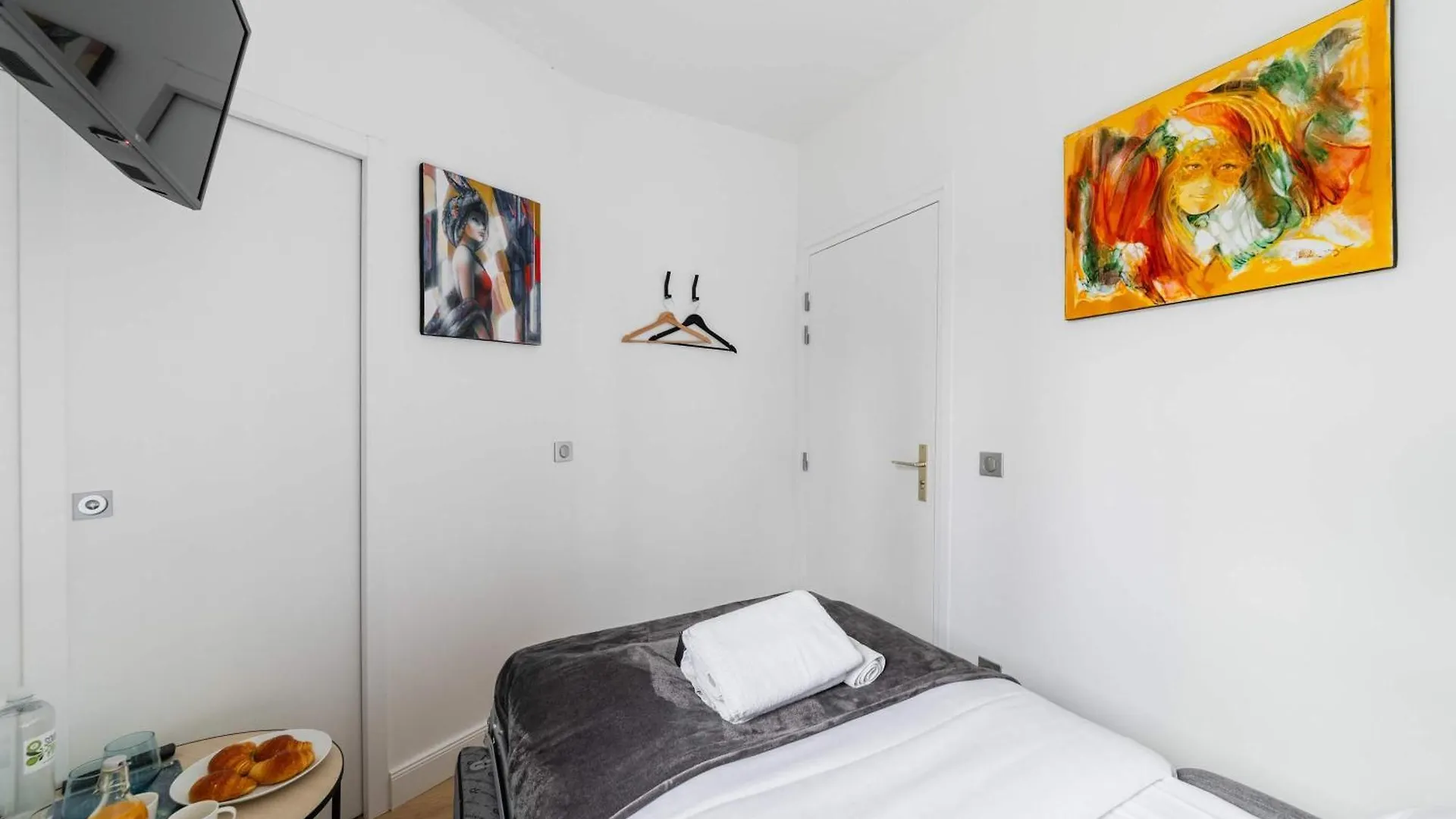Studio Cosy Metro Pereire Paris 17 - 2P France